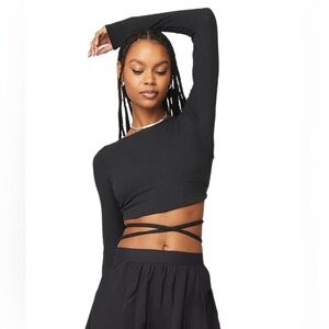 Alo Yoga Ribbed Manifest Open Back Long Sleeve Tie Wrap Top